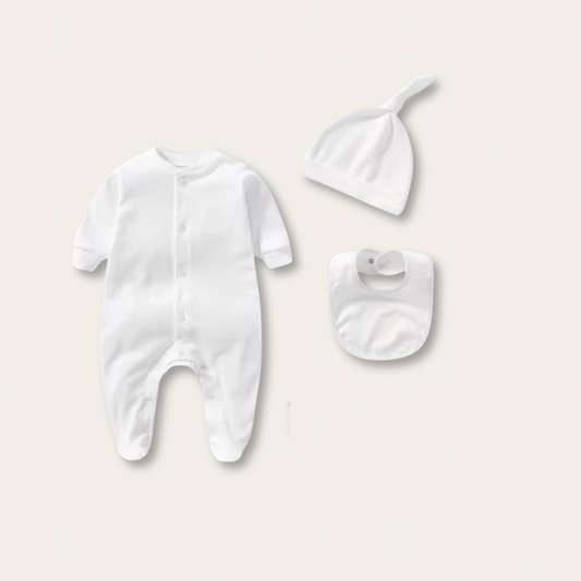 お名前入りベビー3点セット（カバーオール・帽子・スタイ）